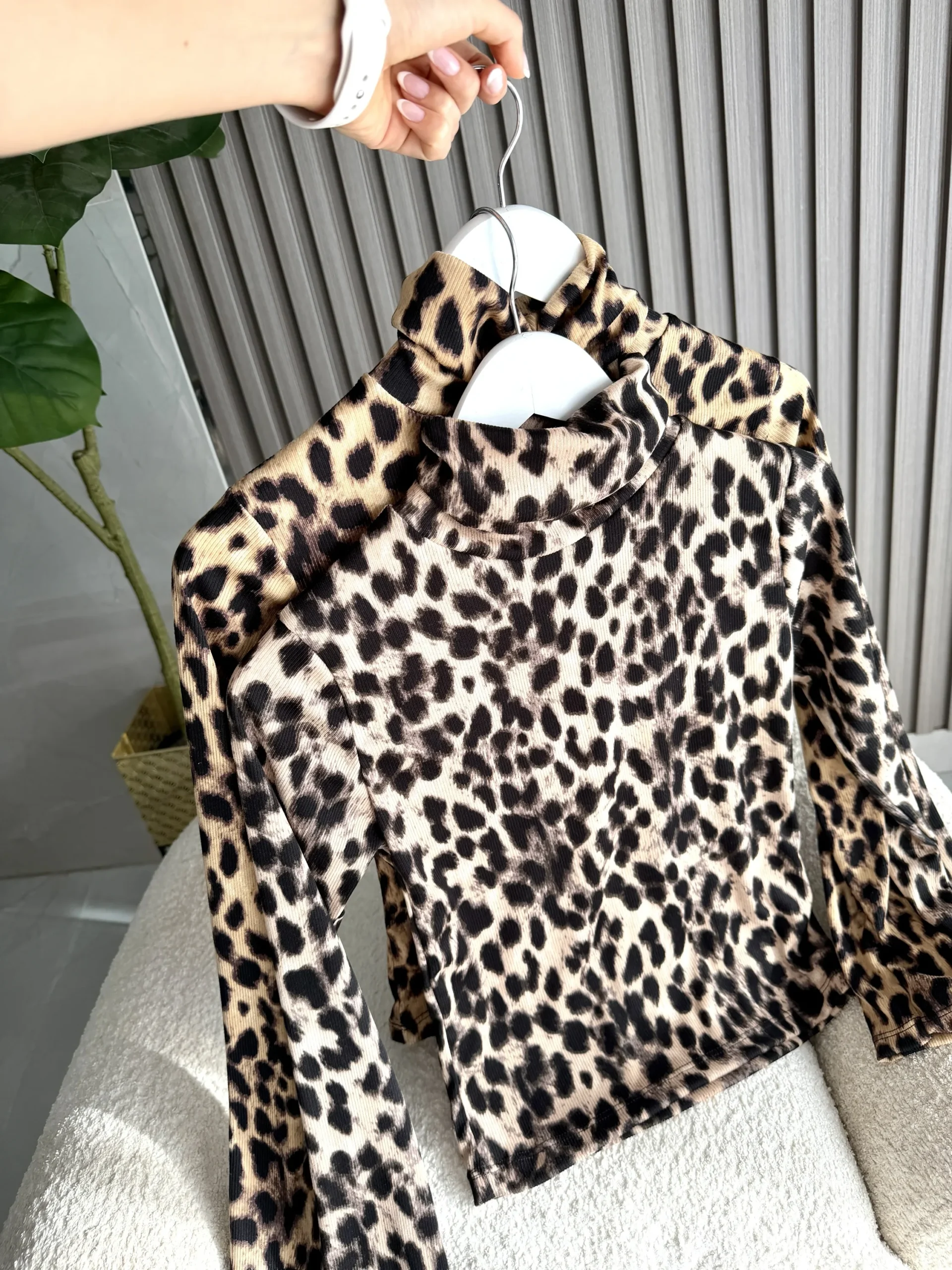 Alternative view of Polera Animal Print (Sin elección de tono)