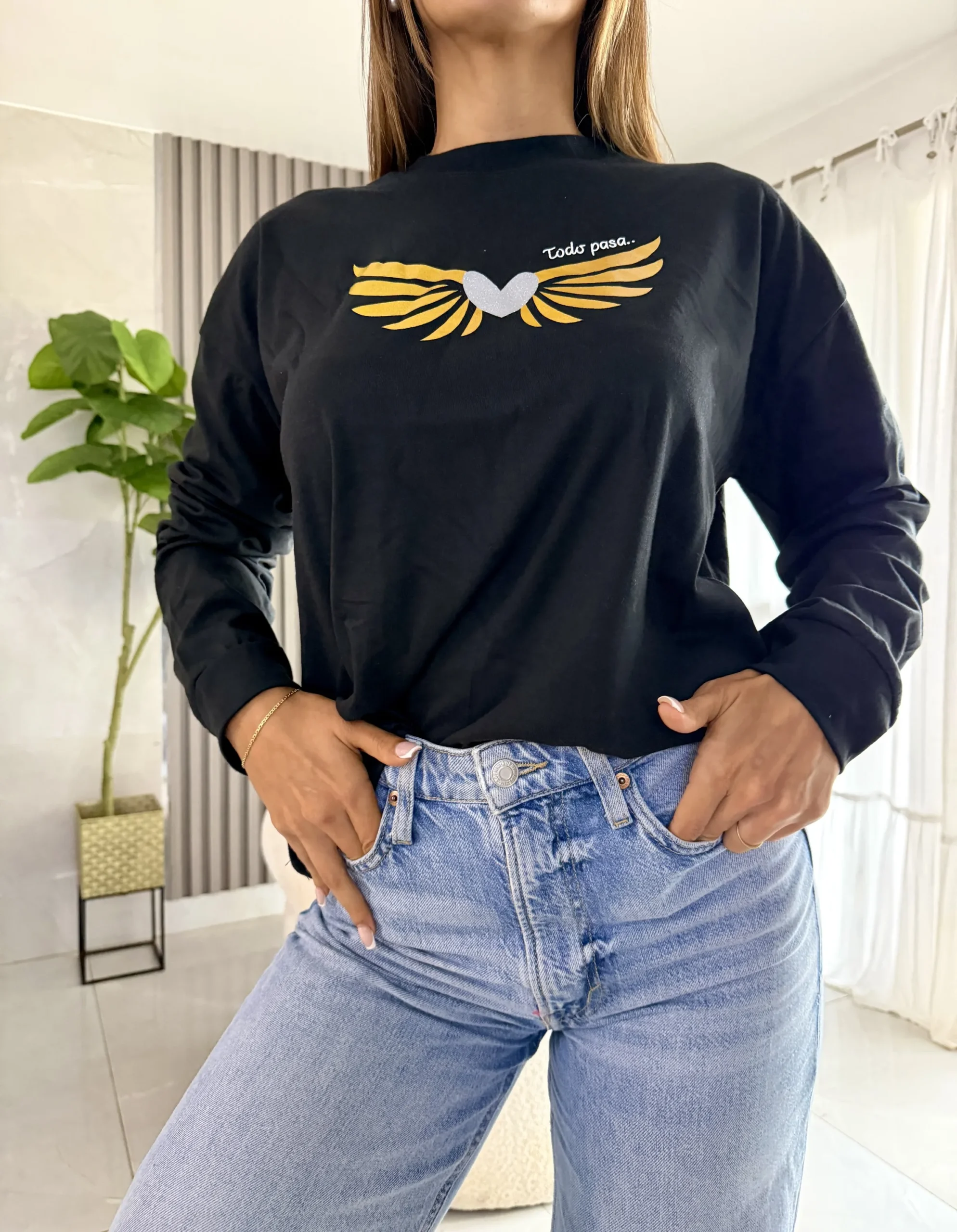 Alternative view of Camiseta Algodon CORAZÓN ALAS 🪽