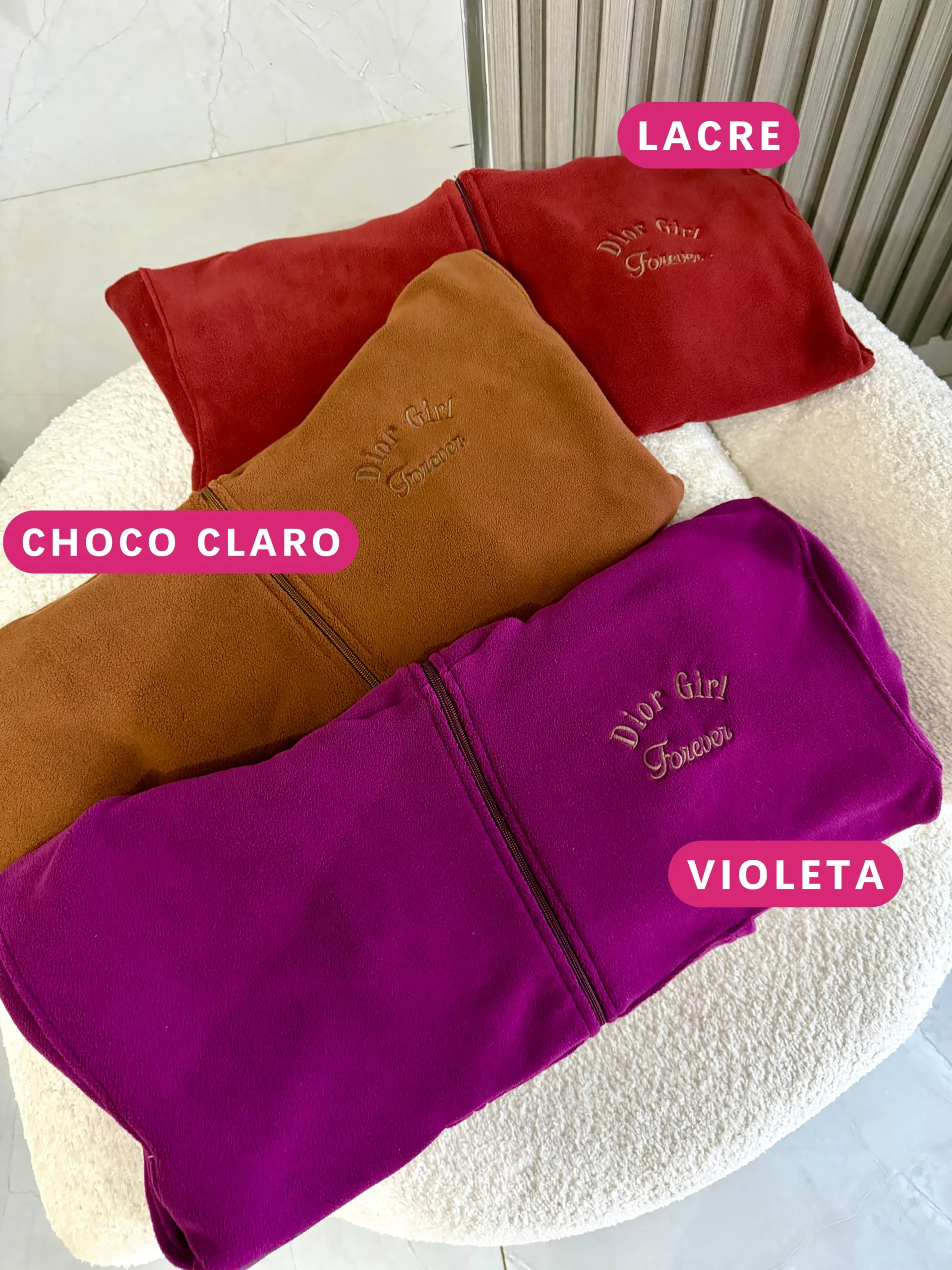 Alternative view of Campera DIOR cuello alto/POLAR