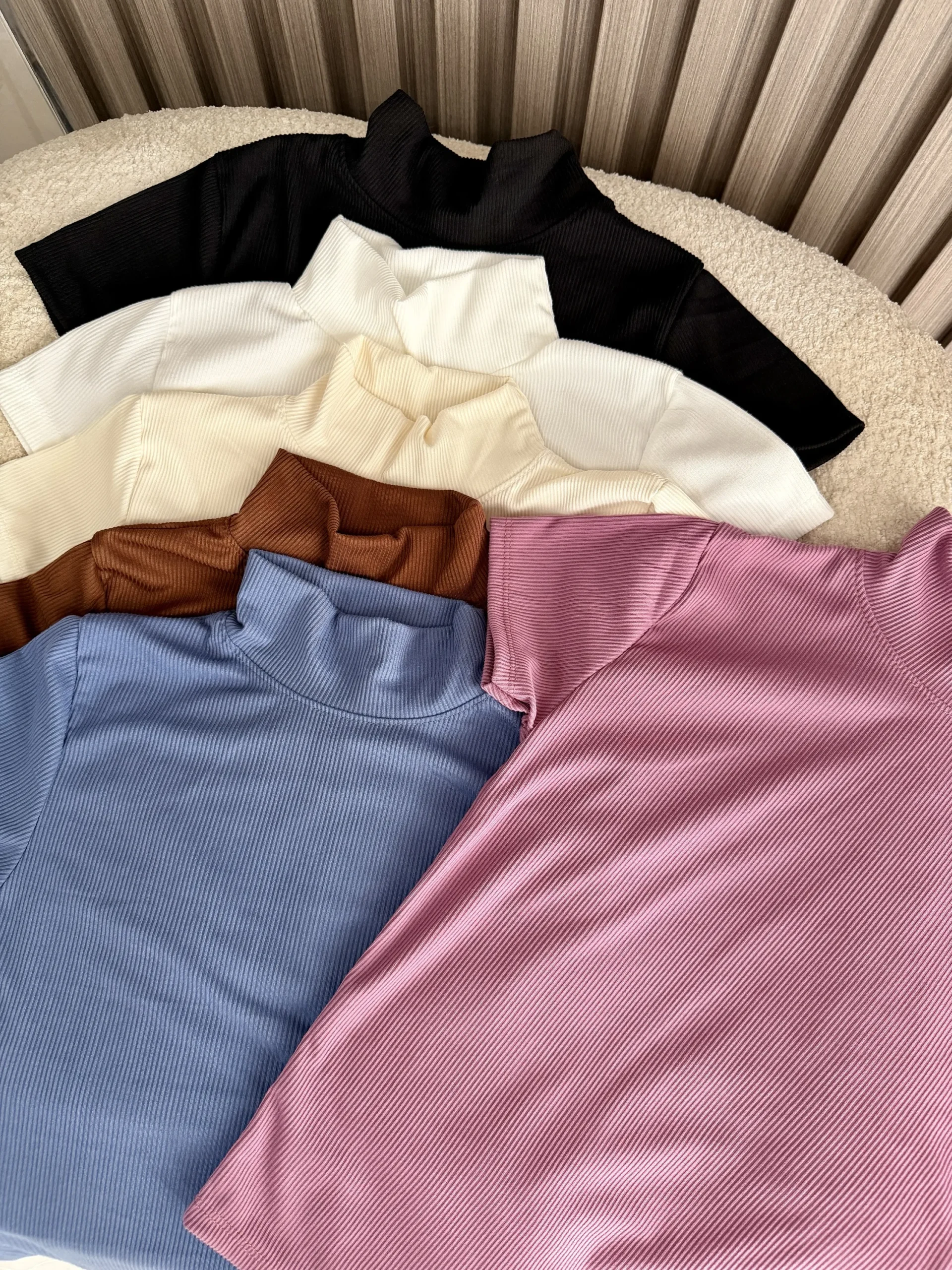 Remera cuello alto/polera - Image 10