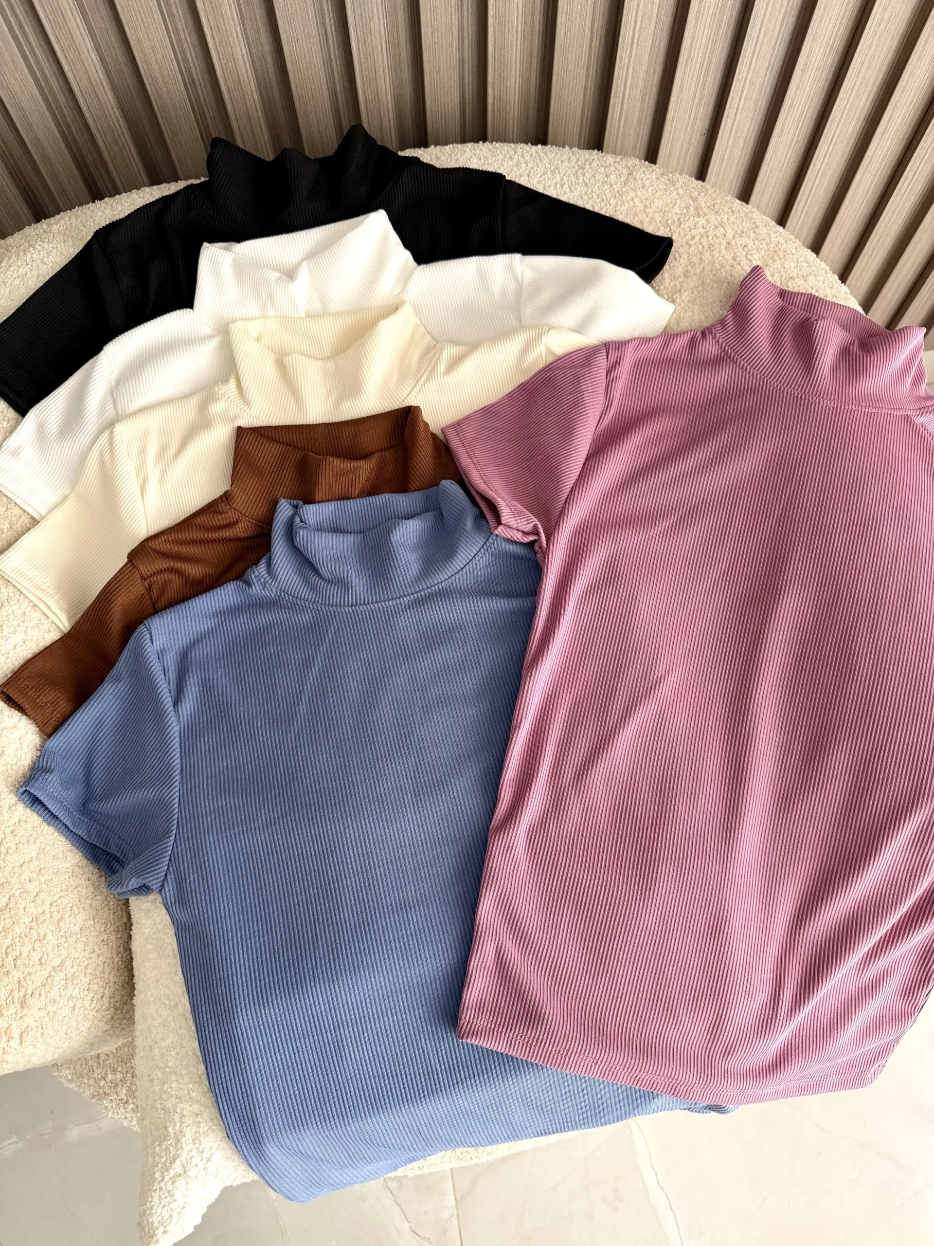 Remera cuello alto/polera - Image 11