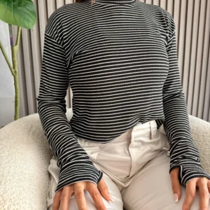 Media polera rayada C/dedal