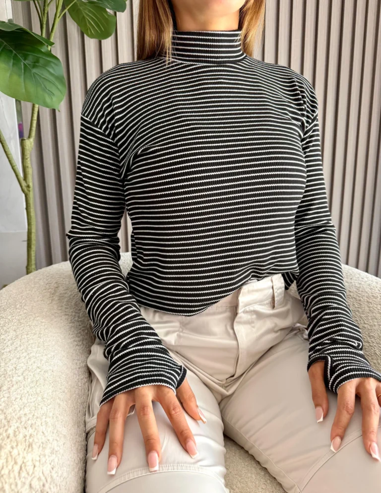 Media polera rayada C/dedal