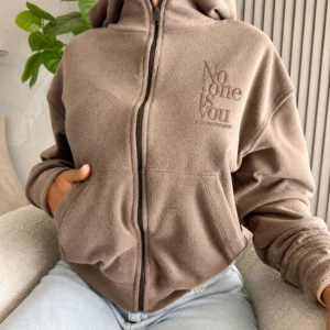 Campera ONE IS YOU cuello alto/ POLAR