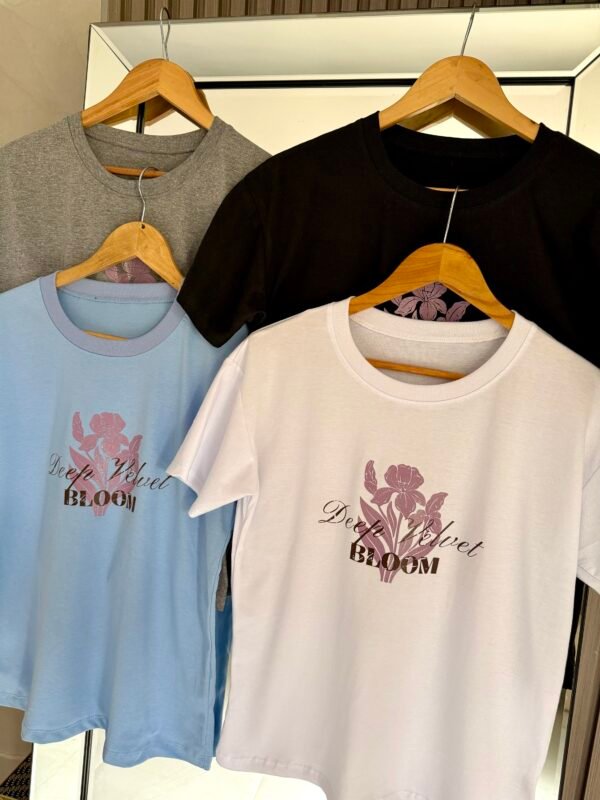 Remera Estampado Lirio - Imagen 8