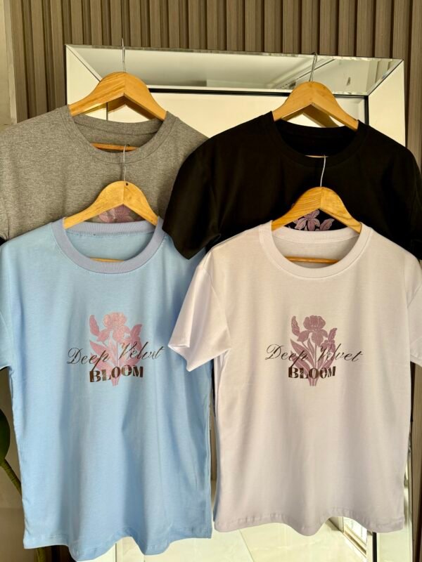 Remera Estampado Lirio - Imagen 5