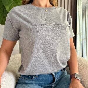 Remera Bordada VACATION